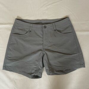 Kühl Women’s Trekr short 5.5” size 6